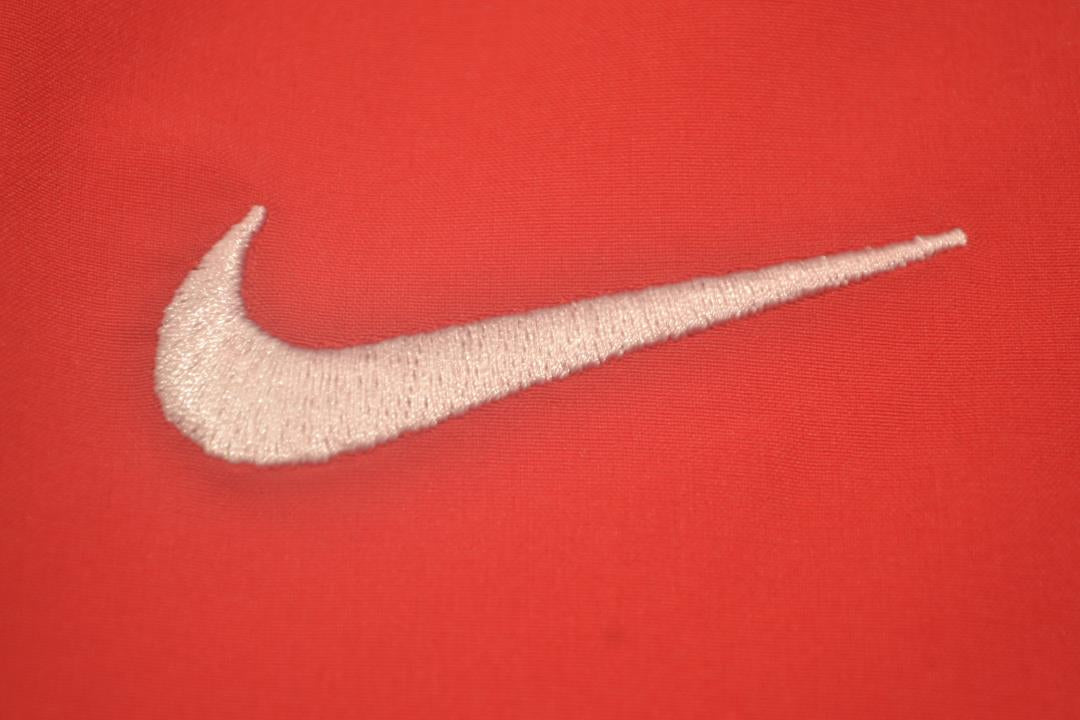 Camisa Manchester United Manga Longa 02/04 - Versão Retrô "Beckham" Nº 7