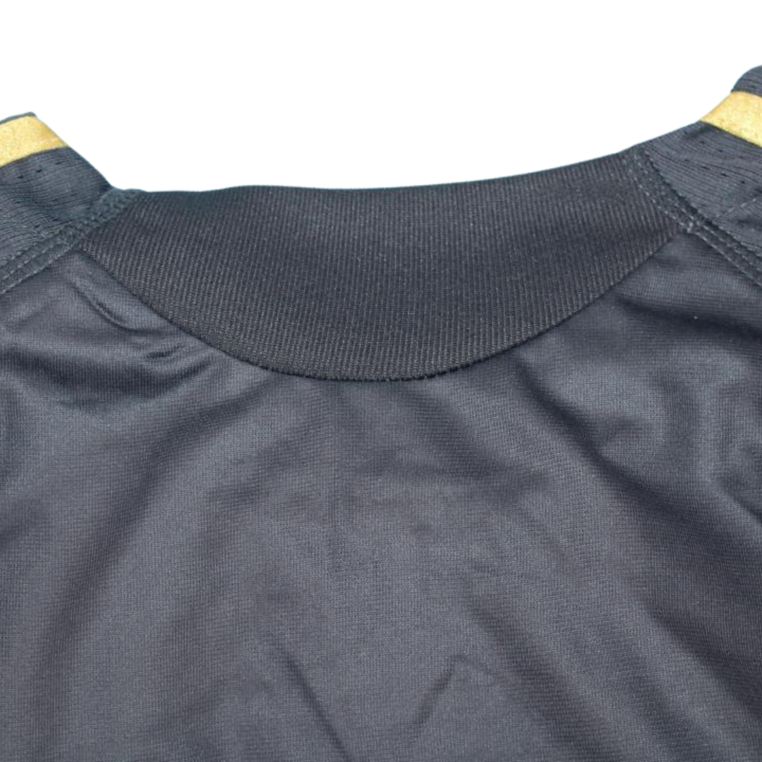 Camisa Liverpool Manga Longa 09/10 - Versão Retrô "Gerrard" Nº 8