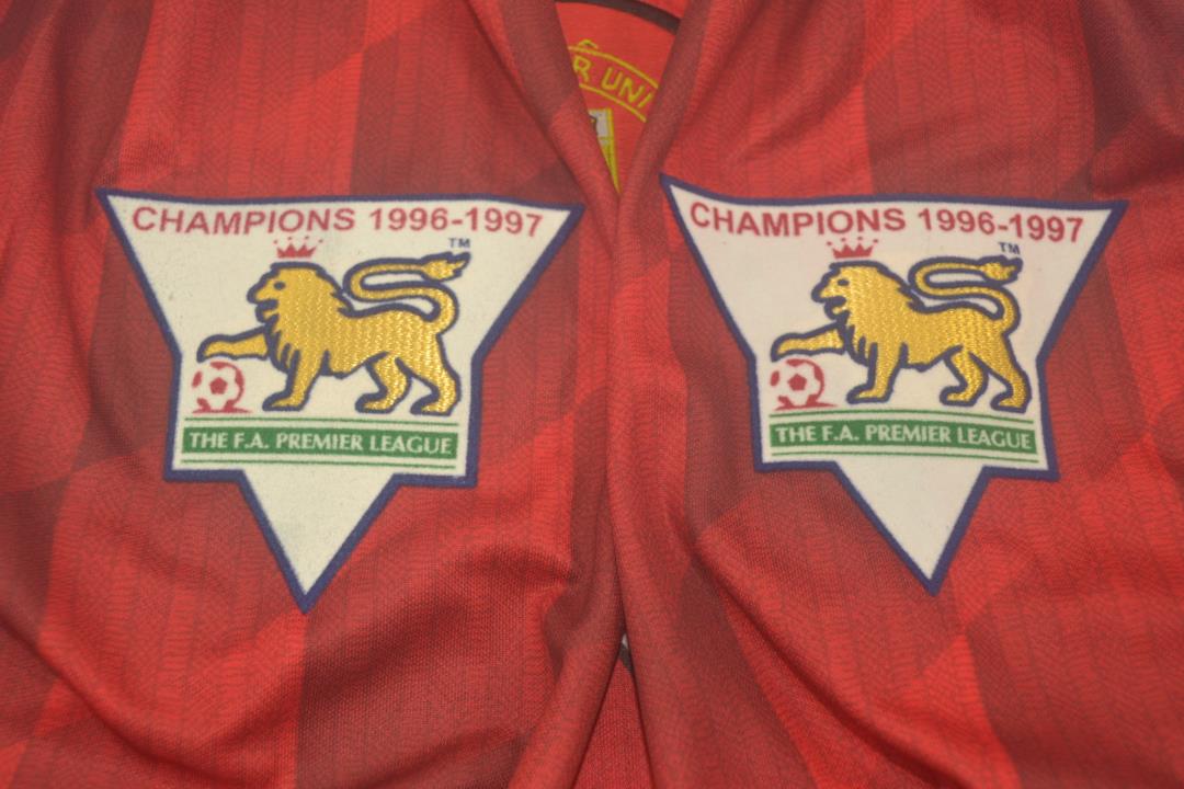 Camisa Manchester United Manga Longa 96/97 - Versão Retrô "Beckham" Nº 10