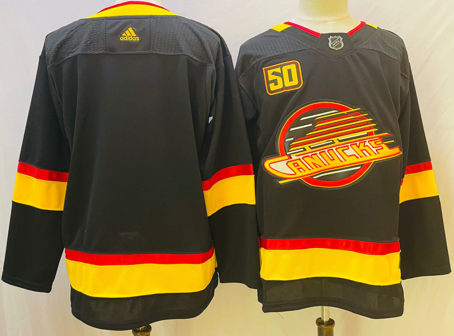 Camisa NHL Vancouver Canucks Jersey Preta