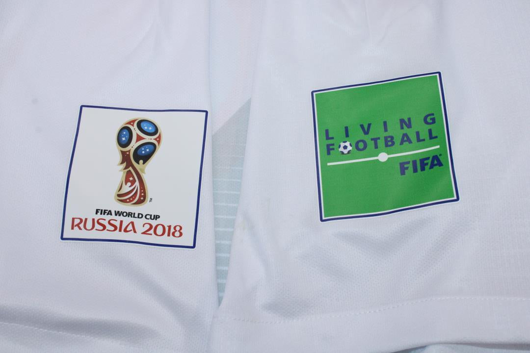 Camisa Polônia 2018 Home Copa do Mundo - Versão Retrô "Lewandowski" N°9