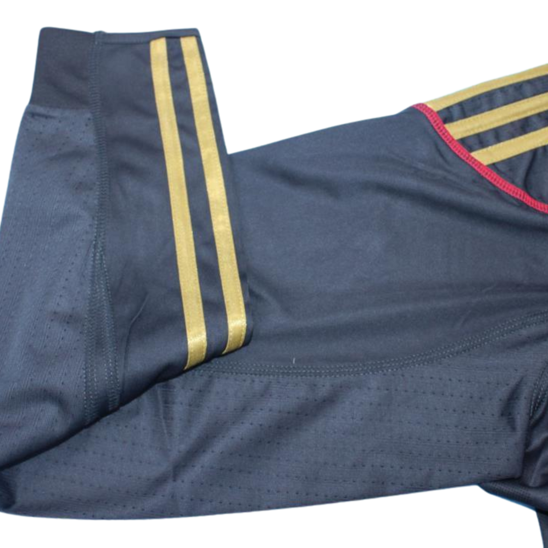 Camisa Liverpool Manga Longa 09/10 - Versão Retrô "Gerrard" Nº 8