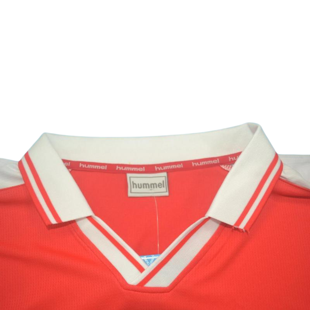 Camisa Dinamarca 1988 Home - Versão Retrô "M.Laudrup" N°10