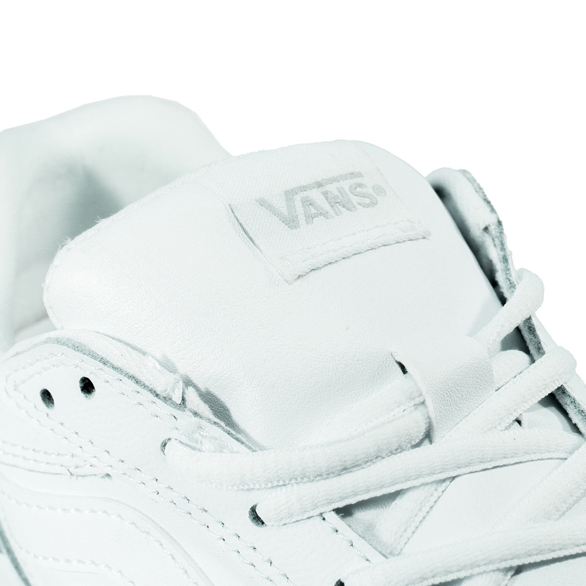 Tênis Vans Fairview Deluxe