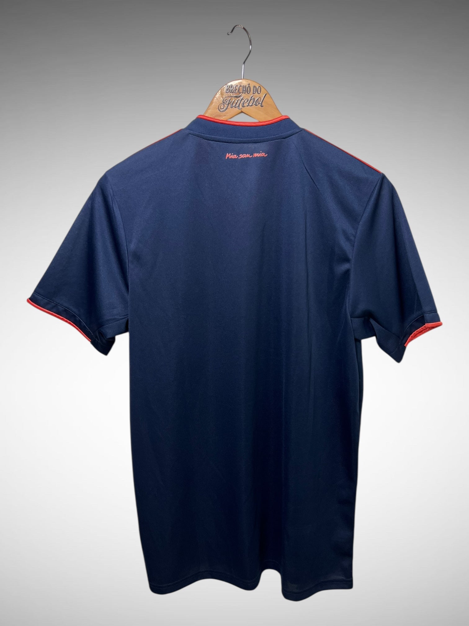 Bayern de Munique 2019 Terceira Camisa Tam G.