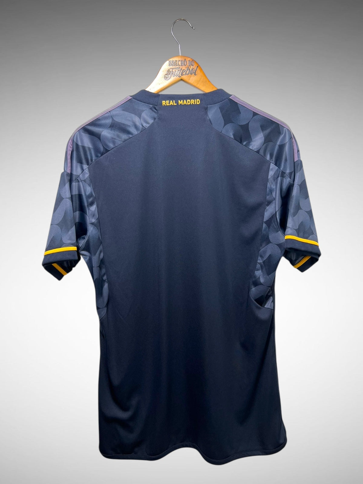 Real Madrid 2023 Segunda Camisa Tam G.