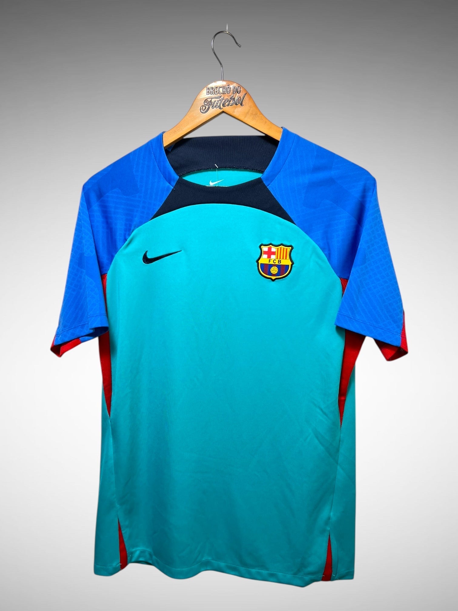 Barcelona 2022 Camisa de Treino Tam M.