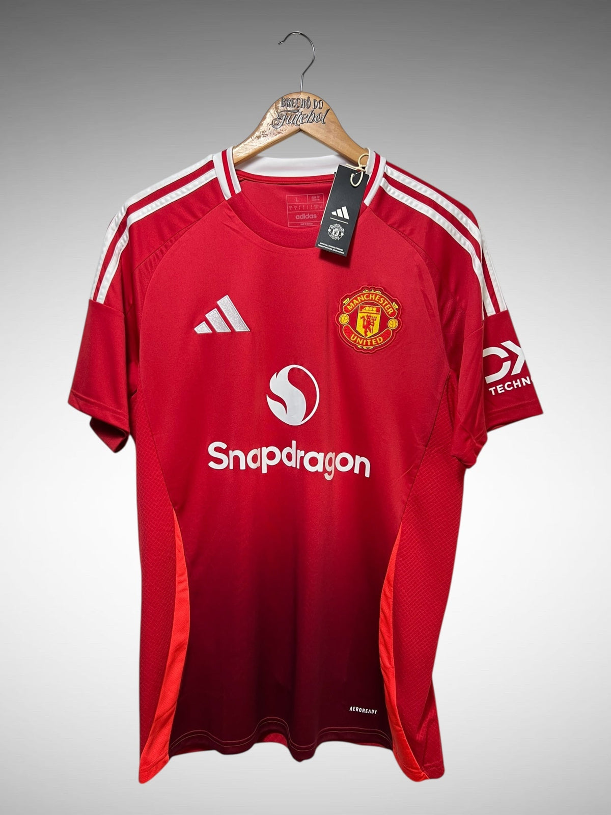 Manchester United 2024 Primeira Camisa Tam G.