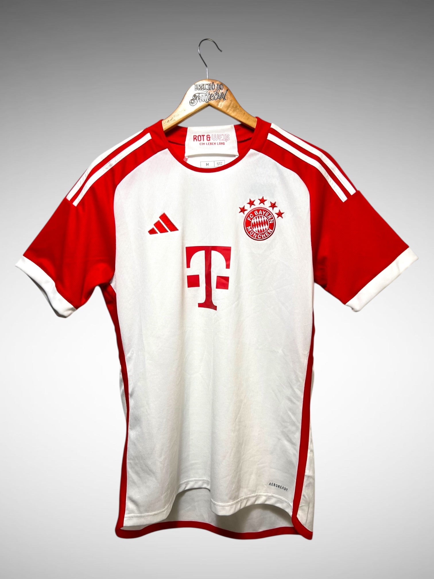 Bayern de Munique 2023 Primeira Camisa Tam M.